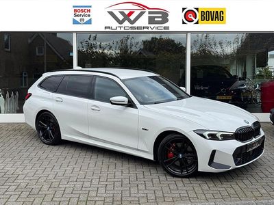 Wit Occasion 2022 BMW 330 M Sport Stationwagen | € 35.949 (Iets duurder)