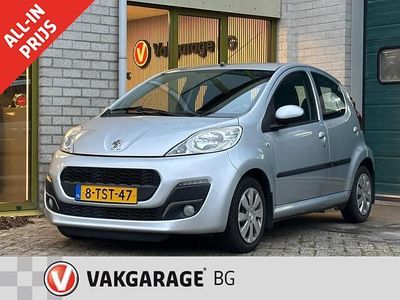 Grijs Gebruikt 2014 Peugeot 107 Active Hatchback | € 4.499 (Eerlijke prijs)