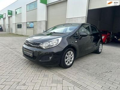Occasion Kia Rio Comfort 86 PK (63 kW) 2015 Zwart Hatchback