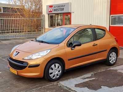 tweedehands Peugeot 207 1.4 XR