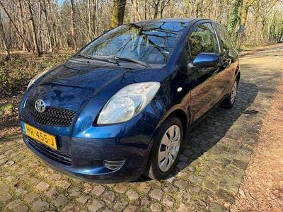 Occasion Toyota Yaris 69 PK (50 kW) 2006 Blauw (metallic) Hatchback