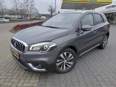 Grijs Gebruikt 2020 Suzuki SX4 S-Cross Style SUV | € 15.400 (Eerlijke prijs)