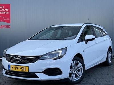 Wit Occasion 2021 Opel Astra Edition Stationwagen | € 9.899 (Eerlijke prijs)