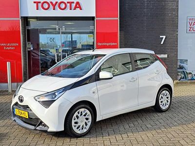 Occasion Toyota Aygo X-play 2021 Wit Hatchback