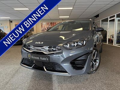 Grijs (metallic) Gebruikt 2022 Kia Ceed Sportswagon Stationwagen | € 25.945 (Iets duurder)