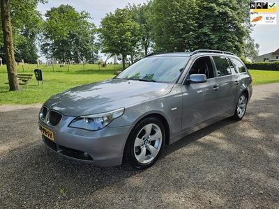 BMW 525