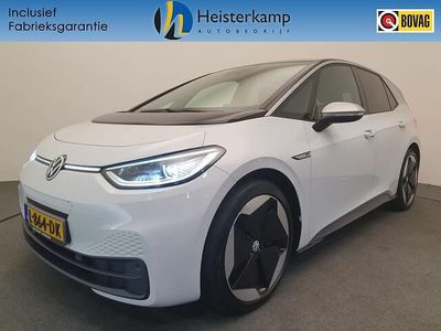 Wit (metallic) Gebruikt 2020 VW ID.3 Hatchback | € 15.950 (Eerlijke prijs)