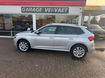 Zilver (metallic) Gebruikt 2023 Skoda Kamiq Ambition SUV | € 22.950 (Eerlijke prijs)