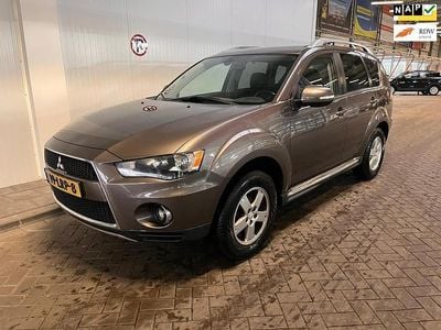 Bruin (metallic) Occasion 2010 Mitsubishi Outlander Edition SUV | € 4.350 (Eerlijke prijs)