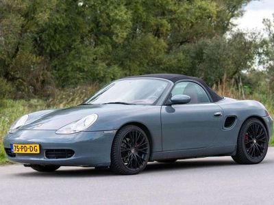 Grijs Gebruikt 1996 Porsche 986 Boxster Cabriolet | € 15.000