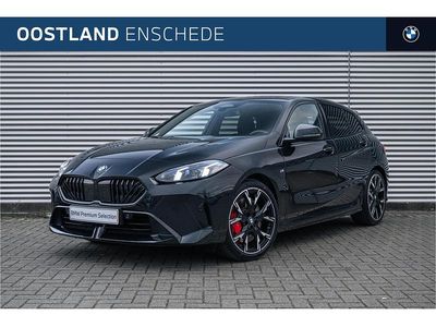 Zwart Gebruikt 2025 BMW 120 Comfort Edition Hatchback | € 40.750 (Duur)