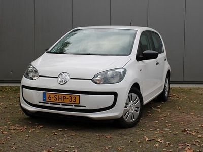 Wit Gebruikt 2013 VW up! Hatchback | € 6.750 (Eerlijke prijs)