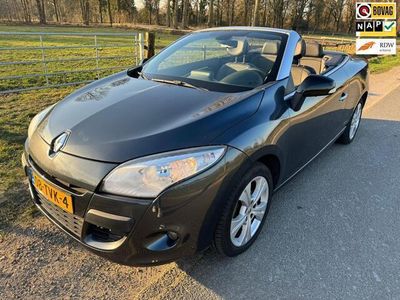 tweedehands Renault Mégane Cabriolet Coupé- 1.4 TCE Dynamique clima, stoelverw, panorama dak