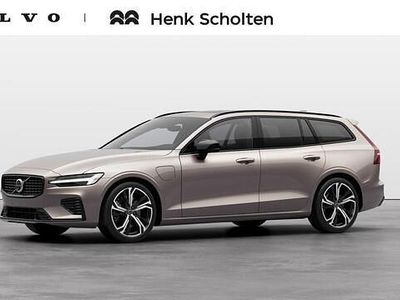 Grijs Nieuw 2025 Volvo V60 Plus Stationwagen | € 64.349