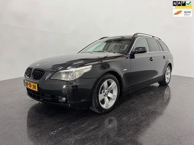 BMW 525