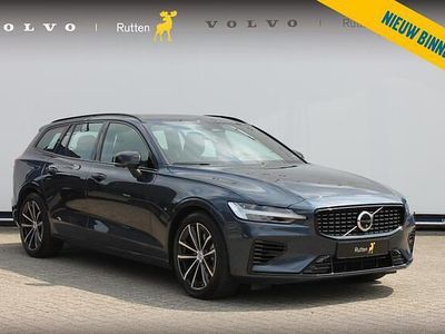 Blauw Occasion 2024 Volvo V60 Plus Stationwagen | € 42.840 (Eerlijke prijs)