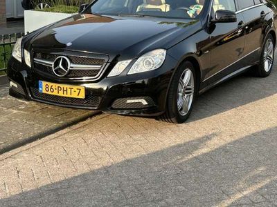 Mercedes E200