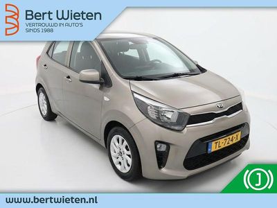Grijs Occasion 2018 Kia Picanto Hatchback | € 11.195 (Eerlijke prijs)