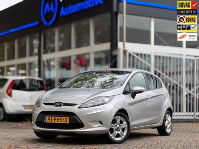 Grijs Gebruikt 2011 Ford Fiesta Limited Hatchback | € 4.995 (Duur)