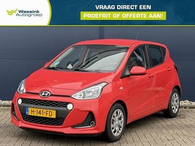 Occasion Hyundai i10 Comfort 67 PK (49 kW) 2020 Rood Hatchback