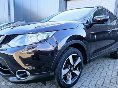Paars Occasion 2015 Nissan Qashqai SUV | € 9.950 (Eerlijke prijs)