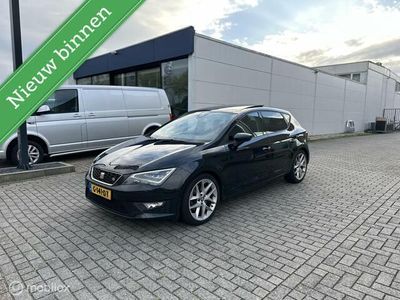 tweedehands Seat Leon 2.0 TDI FR Dynamic 184PK Panorama Euro 6 Clima !