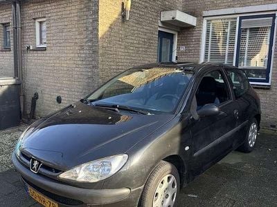 Occasion Peugeot 206 75 PK (55 kW) 2004 Zwart Hatchback