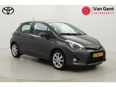 Occasion Toyota Yaris Premium 101 PK (74 kW) 2013 Grijs Hatchback