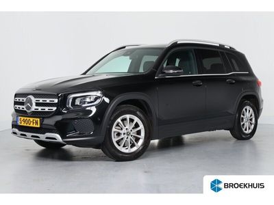 Mercedes GLB180