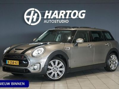 tweedehands Mini Cooper Clubman 2.0 S ALL4 Chili 192PK AUT. + PANORAMA / LEDER / HARM