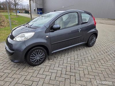Occasion Peugeot 107 2006 Grijs Hatchback