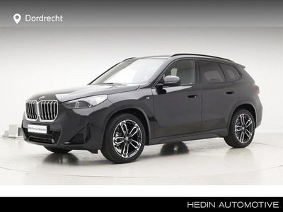 Zwart Occasion 2024 BMW X1 Comfort Edition SUV | € 46.895 (Eerlijke prijs)