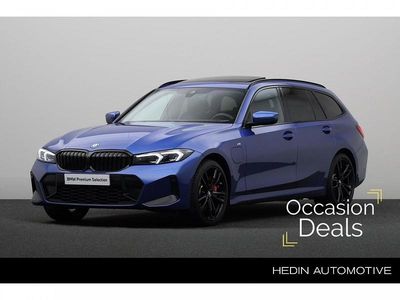 M portimao blau (blauw metallic) Occasion 2024 BMW 330e Comfort Edition Stationwagen | € 45.880 (Goede deal)