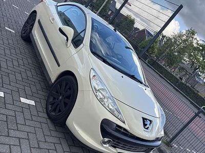 Beige Gebruikt 2008 Peugeot 207 Cabriolet | € 2.800 (Eerlijke prijs)
