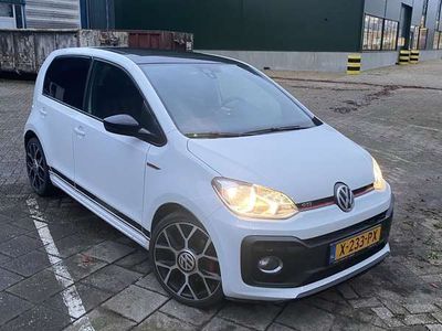 VW up!