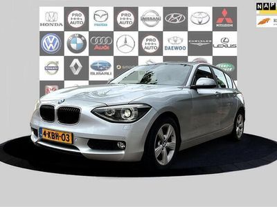 tweedehands BMW 118 118 i Upgrade Edition Leder_Led_Xenon_Navi_Cruise