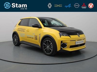 Geel Gebruikt 2025 Renault R5 Komfort Hatchback | € 29.490 (Eerlijke prijs)