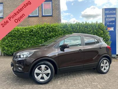 Bruin Gebruikt 2017 Opel Mokka Innovation SUV | € 13.950 (Eerlijke prijs)