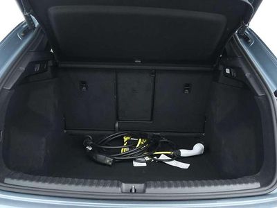 Blauw Occasion 2022 Audi Q4 e-tron Advanced SUV | € 28.995 (Iets duurder)