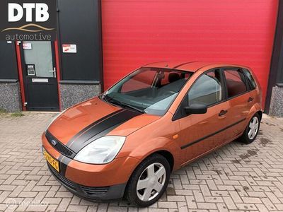 tweedehands Ford Fiesta 1.4-16V Ghia (Airconditioning)