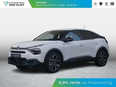 Wit Gebruikt 2022 Citroën e-C4 Shine SUV | € 17.889 (Eerlijke prijs)