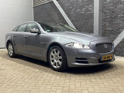 Grijs Gebruikt 2010 Jaguar XJ Portfolio Sedan | € 12.799 (Super prijs)