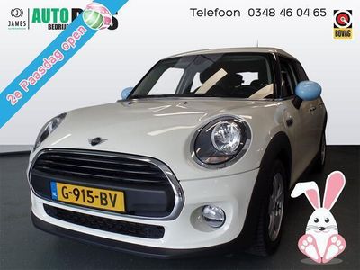 tweedehands Mini ONE 1.5 Business Edition Navigatie, Airco, Lm velgen, Pdc achter, Lm velgen 16'' , 5drs !! Bovag afleverpakket 695,-