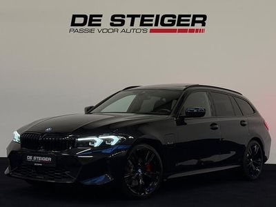 Zwart Occasion 2023 BMW 330 M Sport Stationwagen | € 42.750 (Eerlijke prijs)