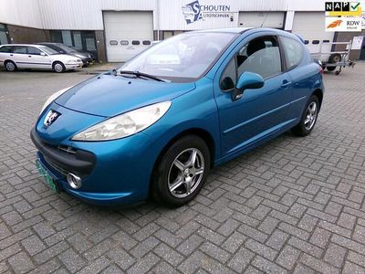 Blauw Gebruikt 2007 Peugeot 207 Hatchback | € 800 (Eerlijke prijs)