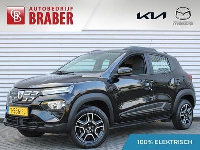 Zwart Gebruikt 2023 Dacia Spring Expression Hatchback | € 17.495