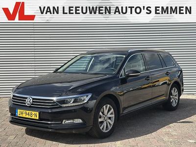 Zwart Gebruikt 2016 VW Passat Comfortline Stationwagen | € 9.448 (Eerlijke prijs)