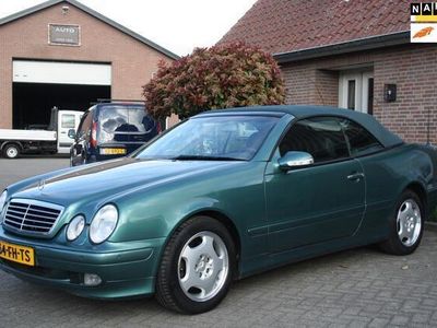 tweedehands Mercedes 320 CLK-KLASSE CabrioletElegance 1Ste Eigenaar!!! Nederlandse Auto Leder Xenon Navigatie, Trekhaak, Zeer Nette Auto