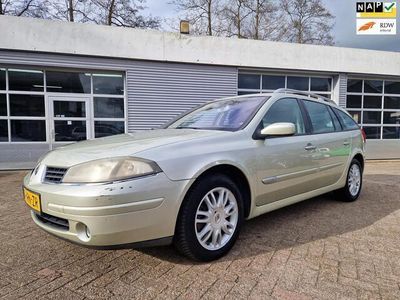 tweedehands Renault Laguna II Grand Tour 3.0 V6 Privilège (AUTOMAAT)