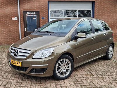 Mercedes B180